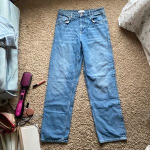 Relaxed fit blue washed jeans W28, L30